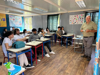 Visitas a escuelas